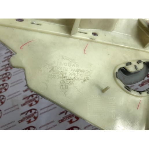 Обшивка стойки задней правой Jaguar XF 2008-2015 8X23F519A96AF 